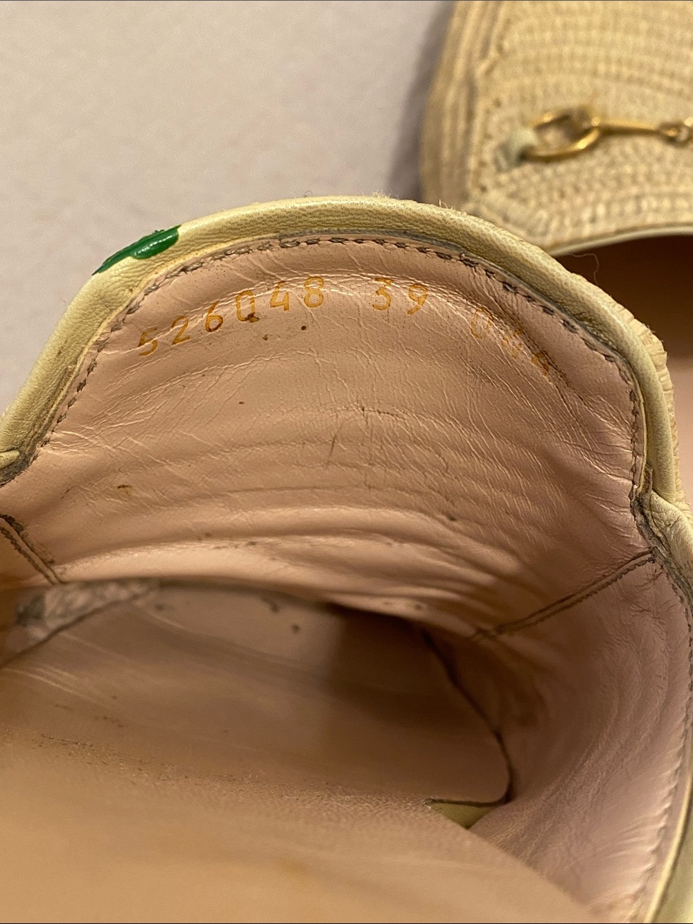 Gucci Beige Raffia Mule Slides with Gold Horsebit. Size 39 - Picture 12 of 12